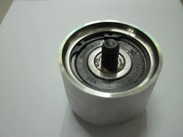 Ролик натяжителя ремня ГРМ ГАЗ Крайслер дв.(обводной) метал.1569 АВ